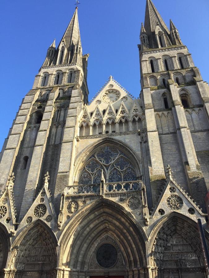 Normandine Apartment Bayeux Bagian luar foto